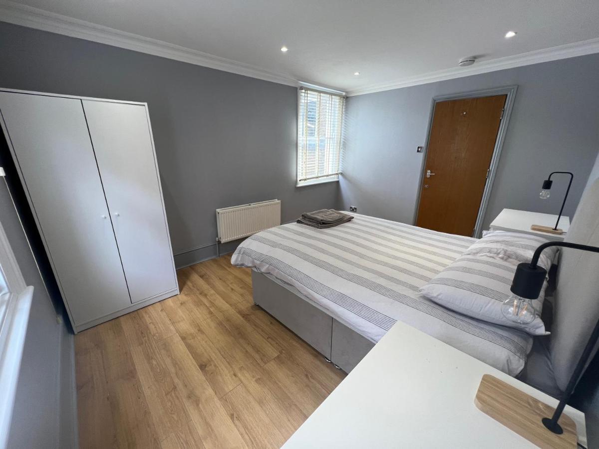 Lovely 2-Bedroom Victorian Flats 런던 외부 사진